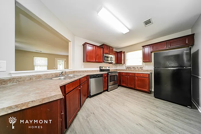 927 Justice Dr — Photo 9