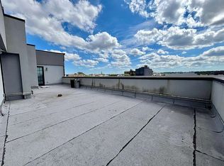 1655 Palmetto St APT 2D, Ridgewood, NY 11385