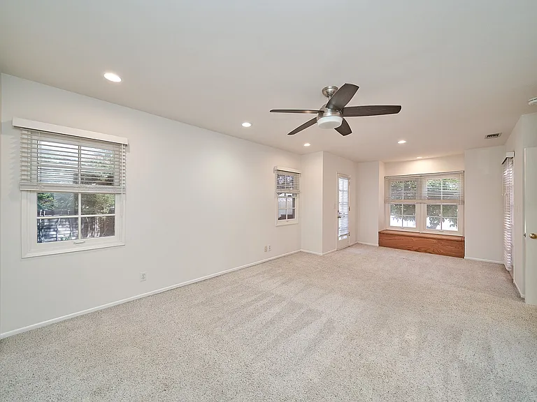 4820 Hampton Rd — Photo 34