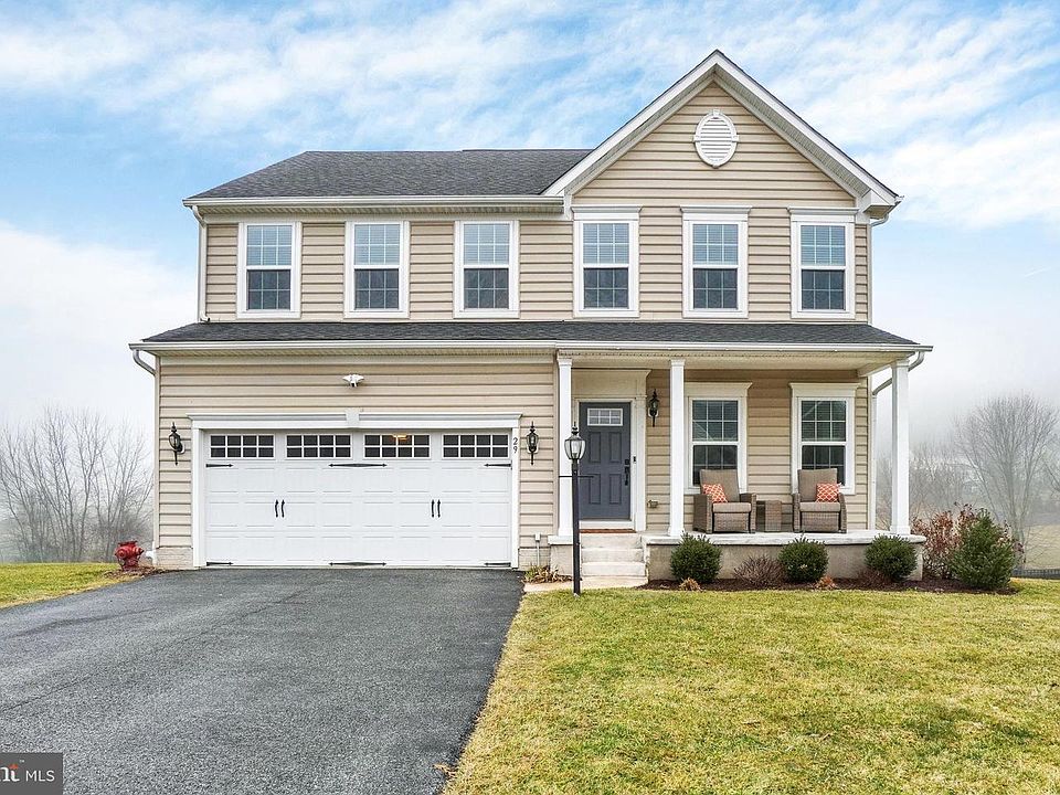 1st image of 29 Bee Tree Cir