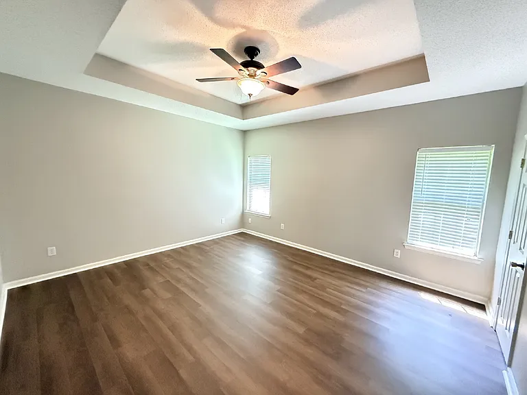 3420 Fairfield Rd — Photo 10