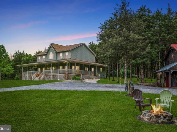 3098 Hamburg Rd, Edinburg, VA 22824