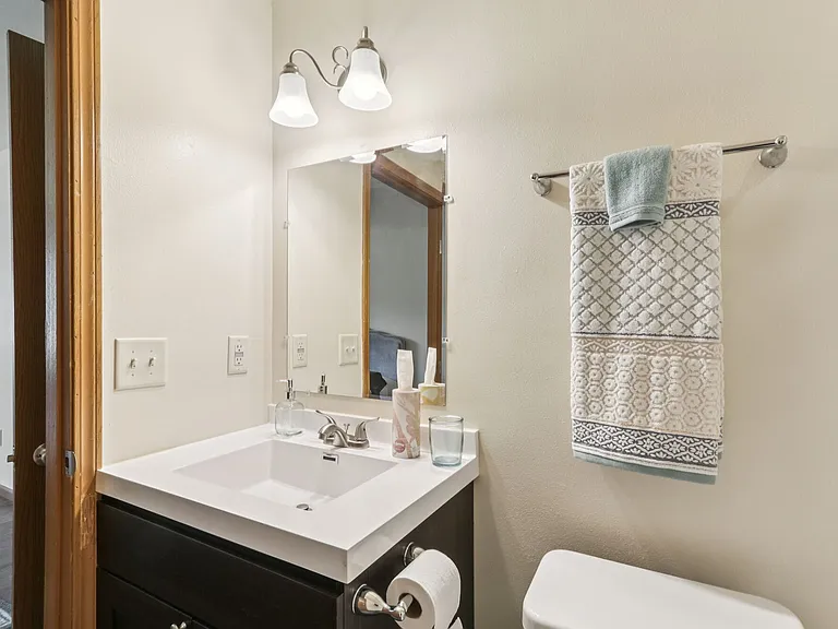 Woodfield Heights Apartments — Photo 76