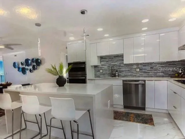 1390 Gulf Blvd #1204 — Photo 3