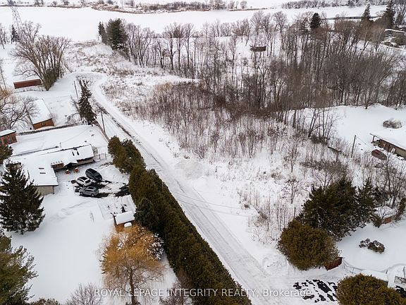 3rd image of 348 River Rd