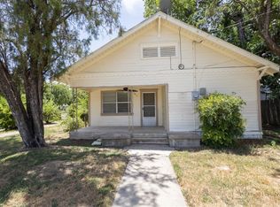 1617 4th St, Brownwood, TX 76801