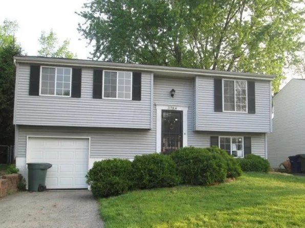 3784 Farm Brook Ln, Columbus, OH 43204