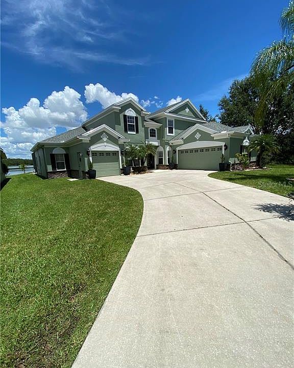 1st image of 14737 Grand Cove Dr