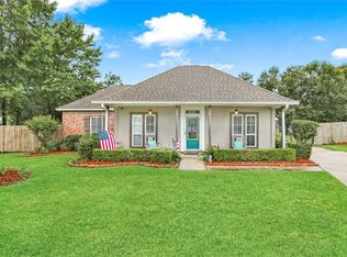 32461 Brandywood Dr, Denham Springs, LA 70706