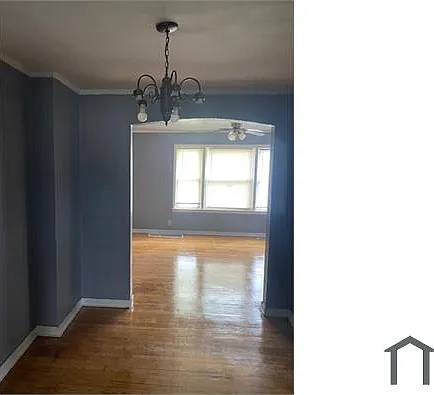 9842 S Yates Blvd — Photo 12