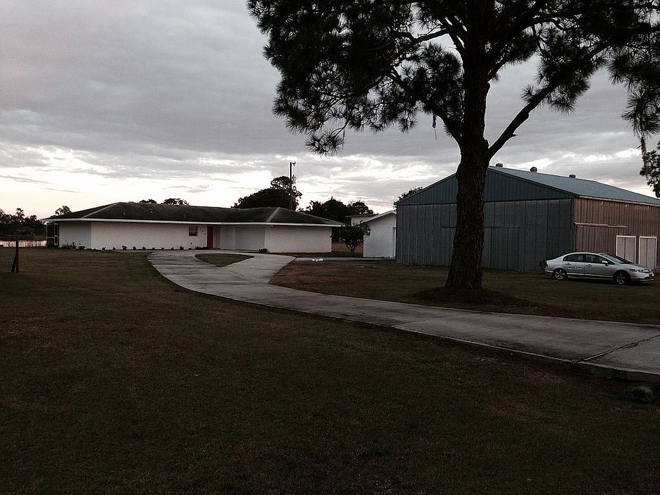 1st image of 266 Hillside Dr