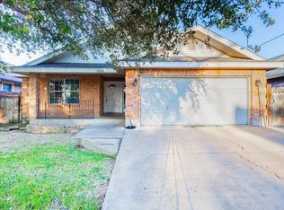 1076 Webster St, Eagle Pass, TX 78852