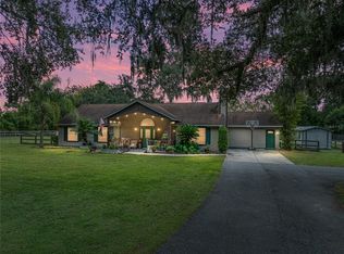 6748 16th St, Zephyrhills, FL 33542