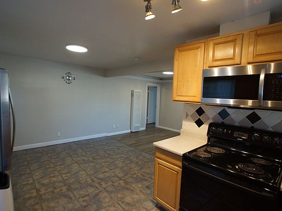 2nd image of 1606 Marie Ave