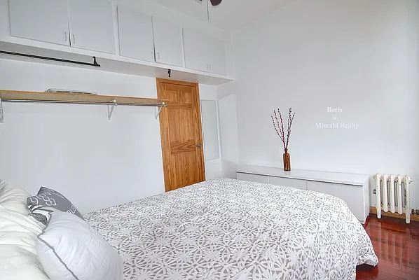 Rented by J Misrahi Realty Corp | media 4