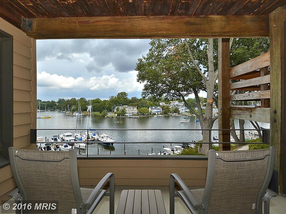 Exterior (General)VIEW FROM DECK TO SPA CREEK