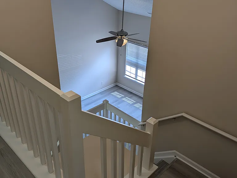 214 Malamute Ln — Photo 35