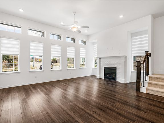 4th image of 8705 Bethpage Dr