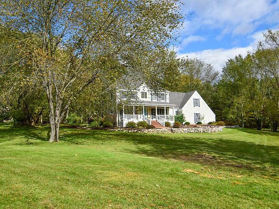 2nd image of 7150 Roguewood Dr NE