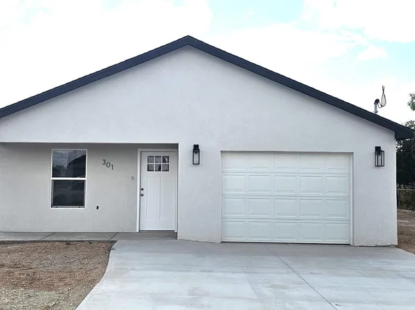 301 Lloyd St, Carlsbad, NM 88220