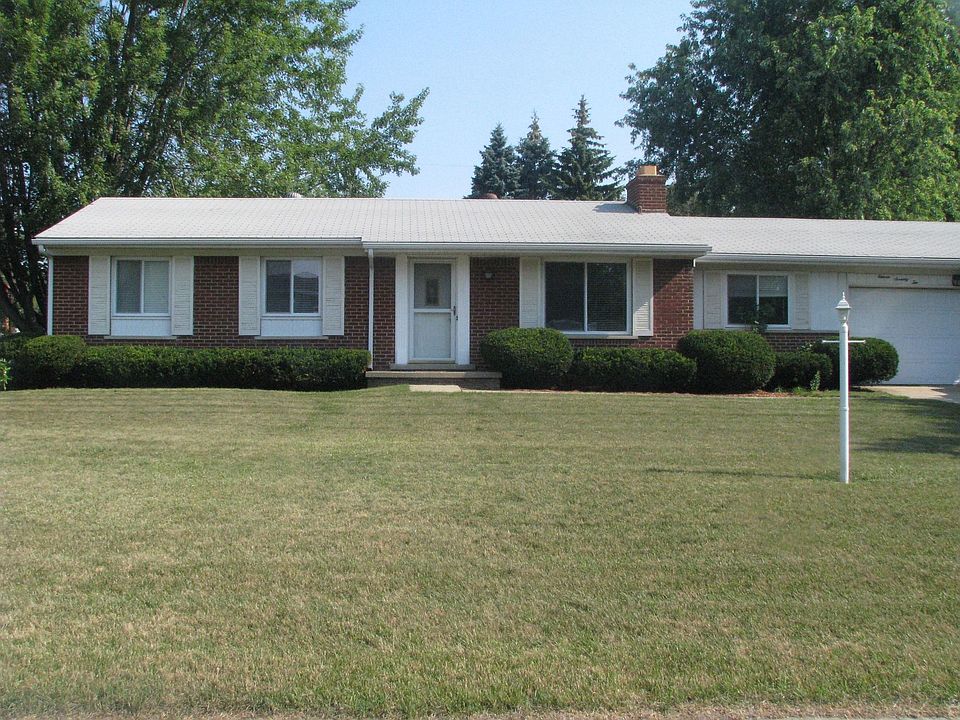 Front yard in summer