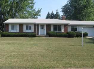 1172 Highgate Dr, Flint, MI 48507