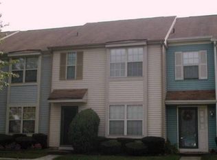 211 Carlton Ct #211, West Deptford, NJ 08086