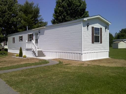 2nd image of 116 Circle Dr