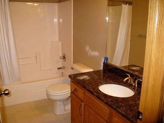 5th image of 1120 9th Avenue Pl SE