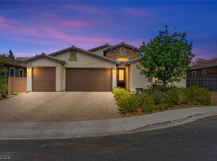 440 Calabria Beach St, Henderson, NV 89015
