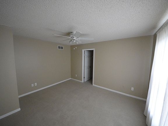 2nd image of 7113 Crown Pointe