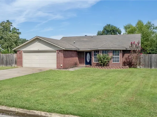108 Commanche Loop, Roland, OK 74954