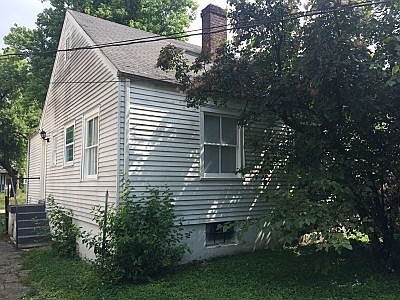 2nd image of 2310 Ratcliffe Ave