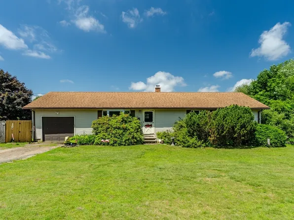 74 Sabin St, Belchertown, MA 01007
