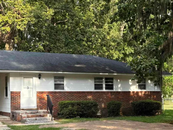 9 Cecil Rd, Sumter, SC 29150