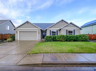 992 Highberger Loop, Aumsville, OR 97325