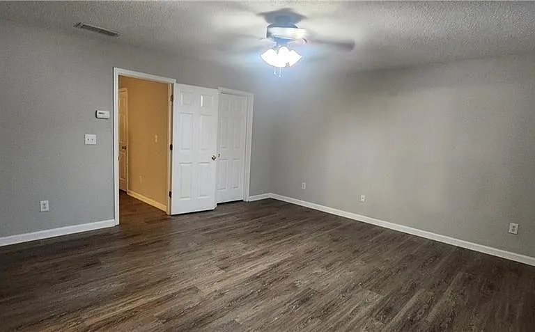 413 Windstone Trl — Photo 33