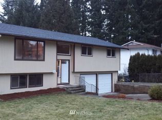 4001 244th St E, Spanaway, WA