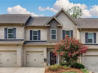 15 Pisgah Forest Cir, Greensboro, NC 27455