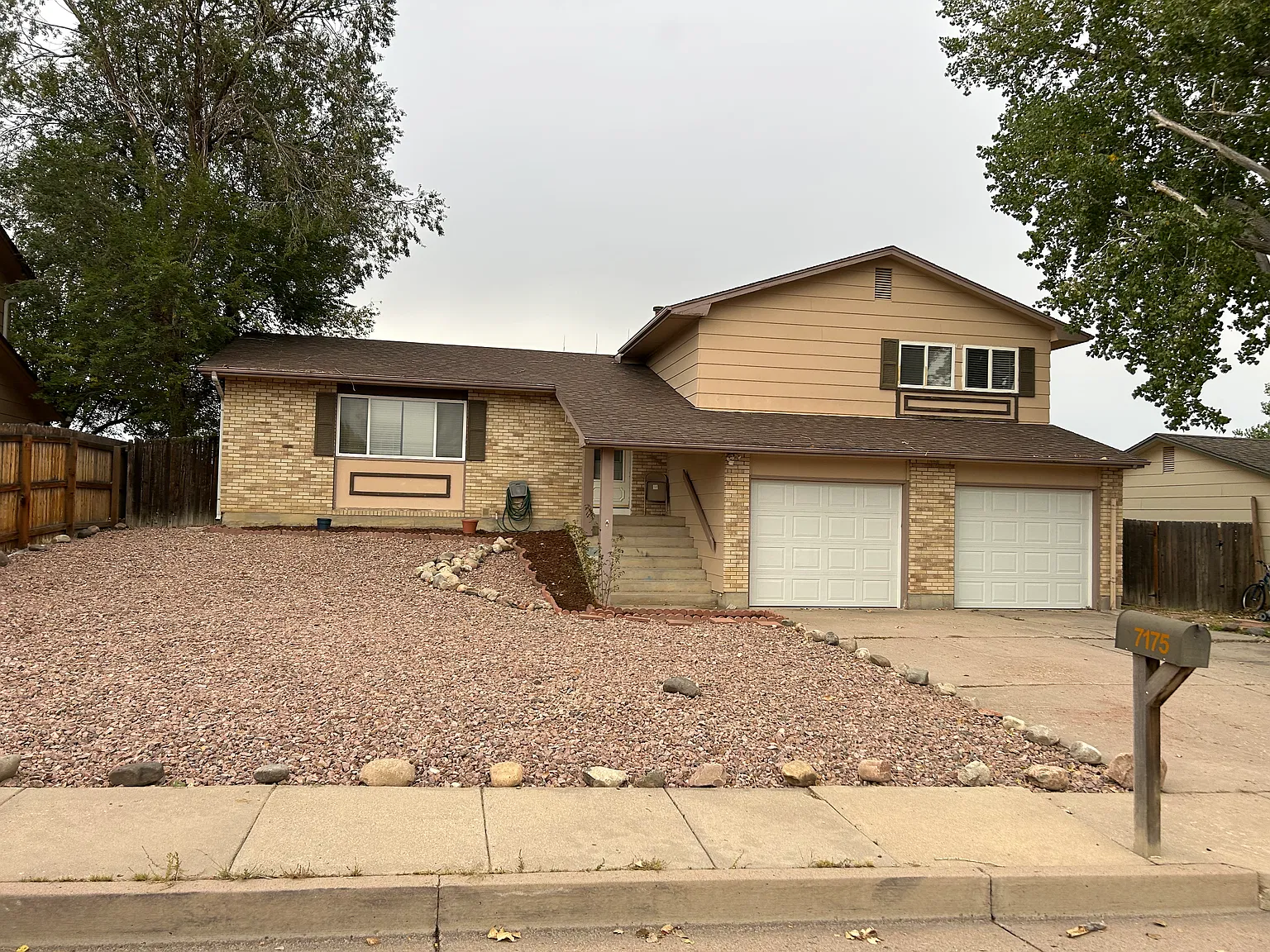 3 bed, 1800 sqft, $2,195 — Photo 1