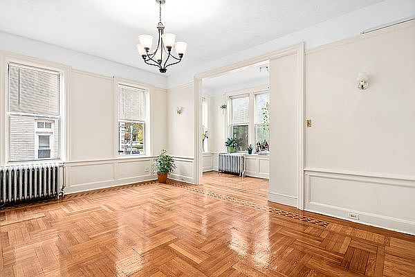 1st image of 134 Sullivan Pl