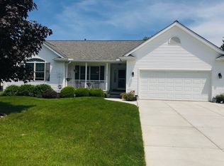 112 Pine Tree Ln, North East, PA