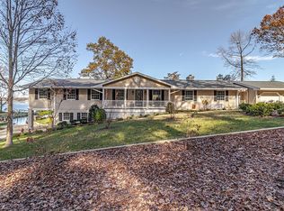 766 Pine Crest Dr, Heathsville, VA 22473