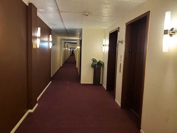 5th image of 400 Park Ave APT 510