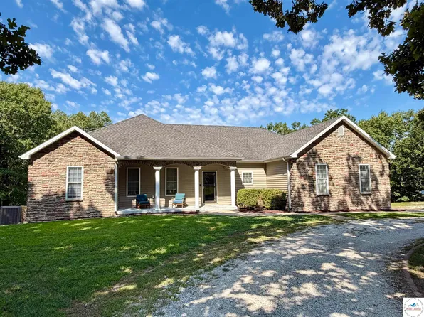 21377 Lost Valley Rd, Warsaw, MO 65355