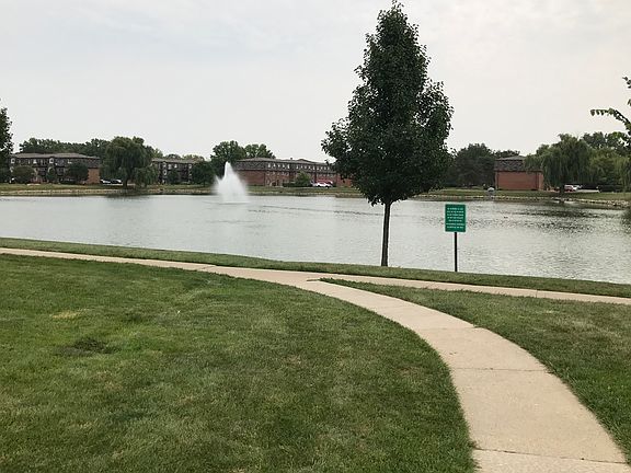 2nd image of 9473 Bay Colony Dr APT 1W