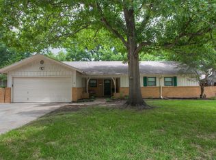 4116 Bilglade Rd, Fort Worth, TX 76109