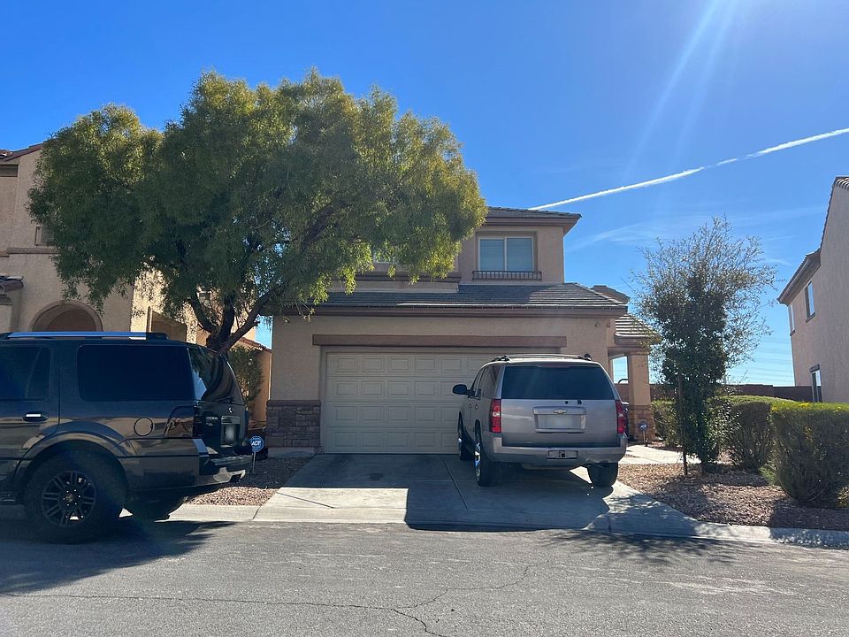 1st image of 836 Sand Primrose St