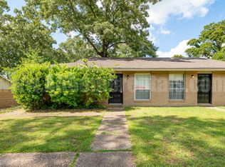 9 E Laramie Dr APT A, Sherwood, AR 72120