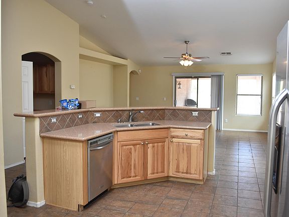5th image of 2432 W Maldonado Dr